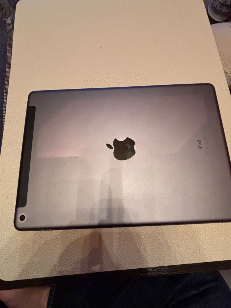 iPad本体 iPad7 32GB