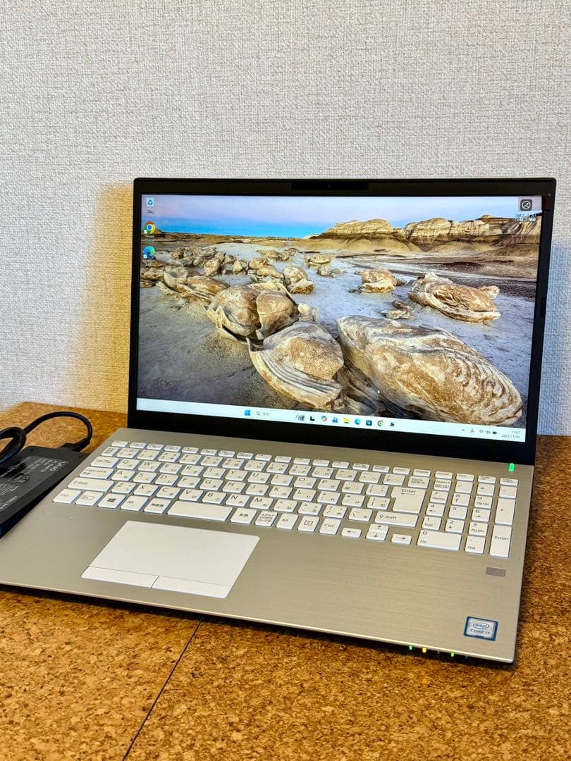 【液晶新品】VAIO S15 VJS154C11N Corei7メモリ16GB