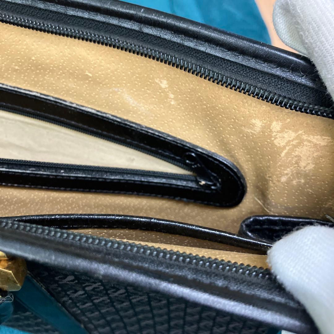 ロエベ　ビジネスバッグ 黒 ロゴ入り