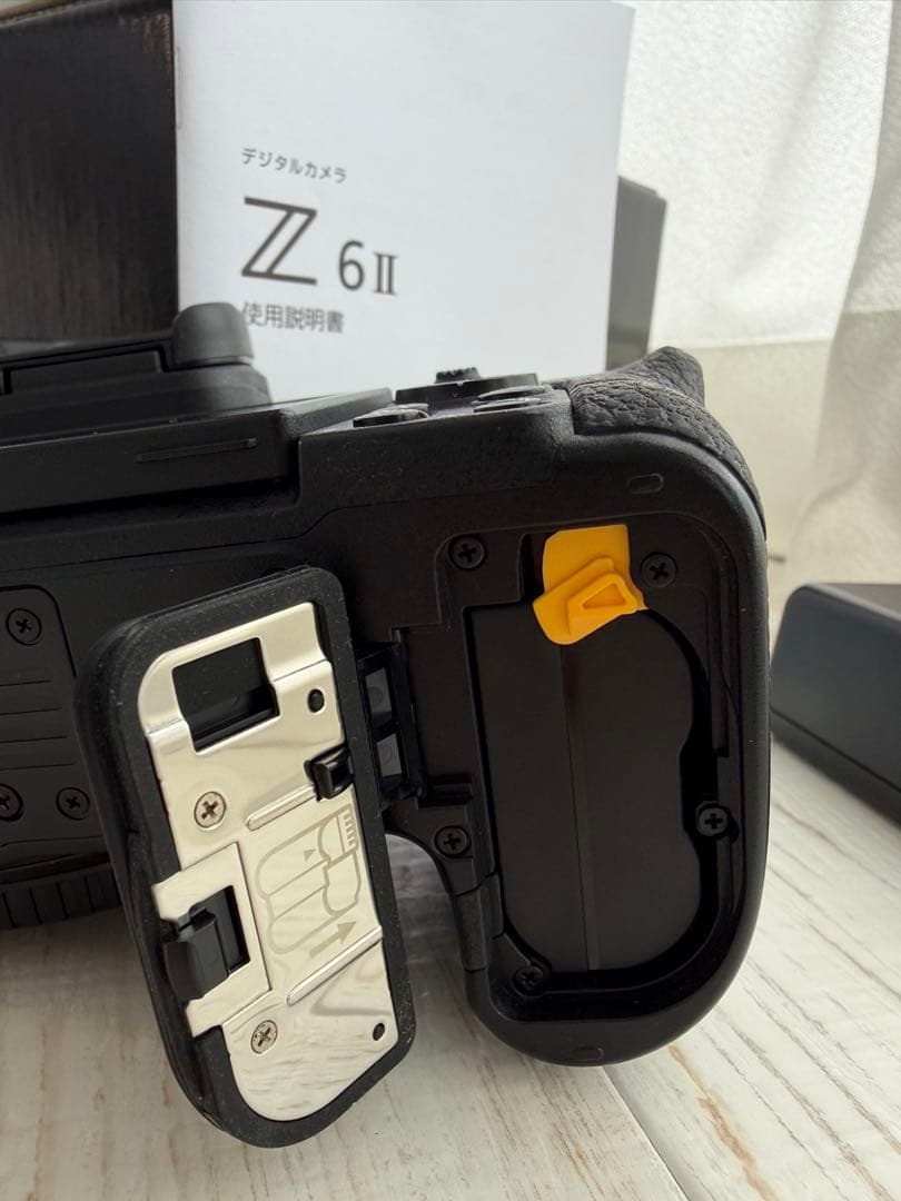 Nikon z6ⅱ ミラーレス一眼カメラ (ボティ)