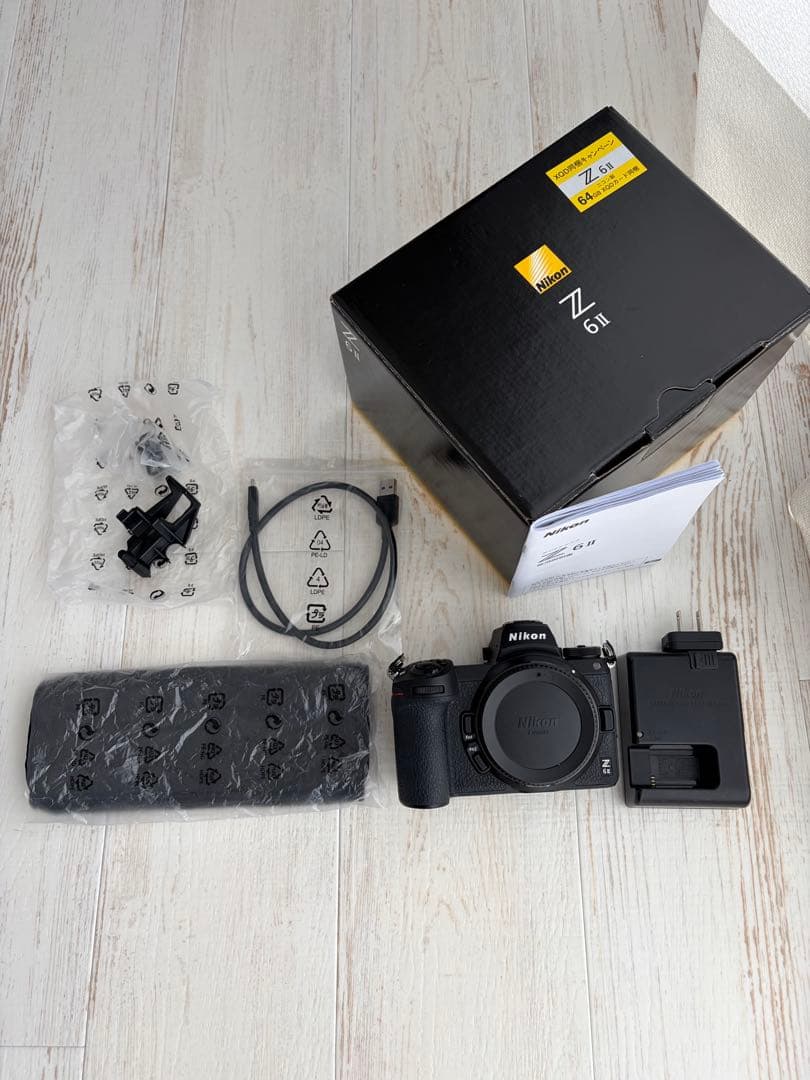 Nikon z6ⅱ ミラーレス一眼カメラ (ボティ)
