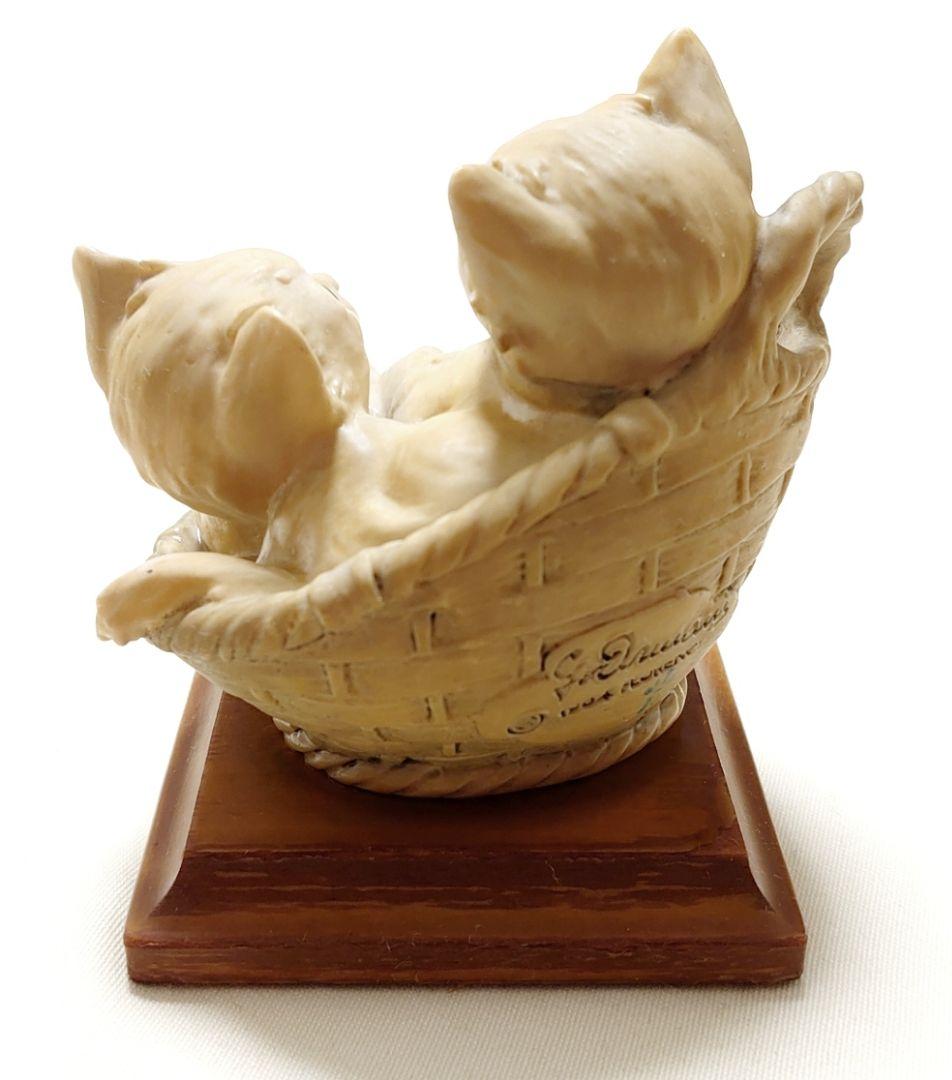 イタリア製　ARMANIアルマーニ　FLORENCE1934　子猫の置物　希少品