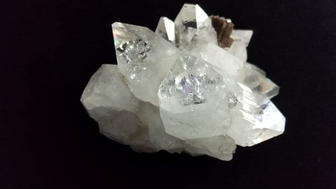 アポフィライト(魚眼石)クラスタ―