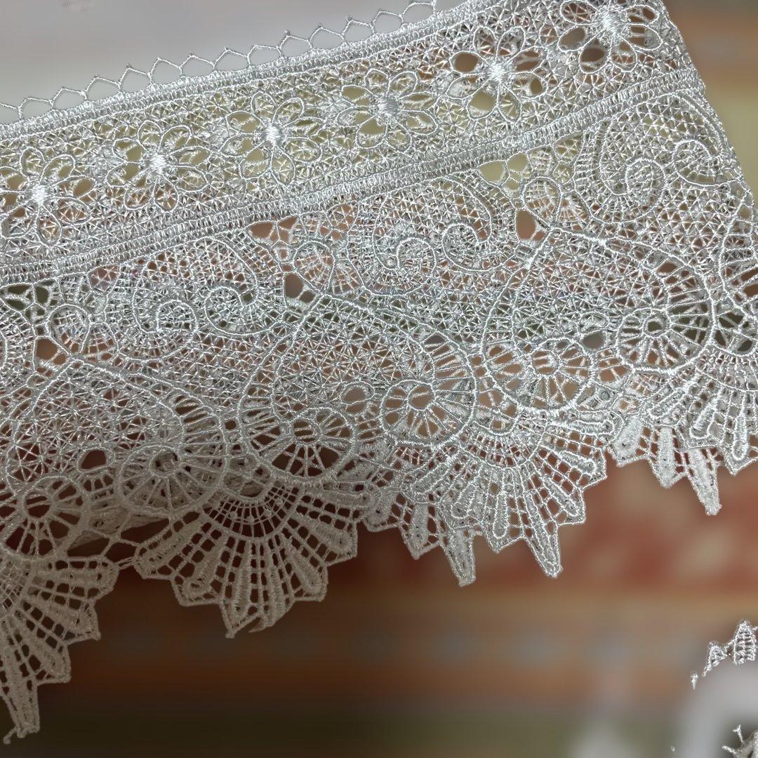 ボブ様確認用　新品未使用　ホワイトレースカフェカーテン アイレット式