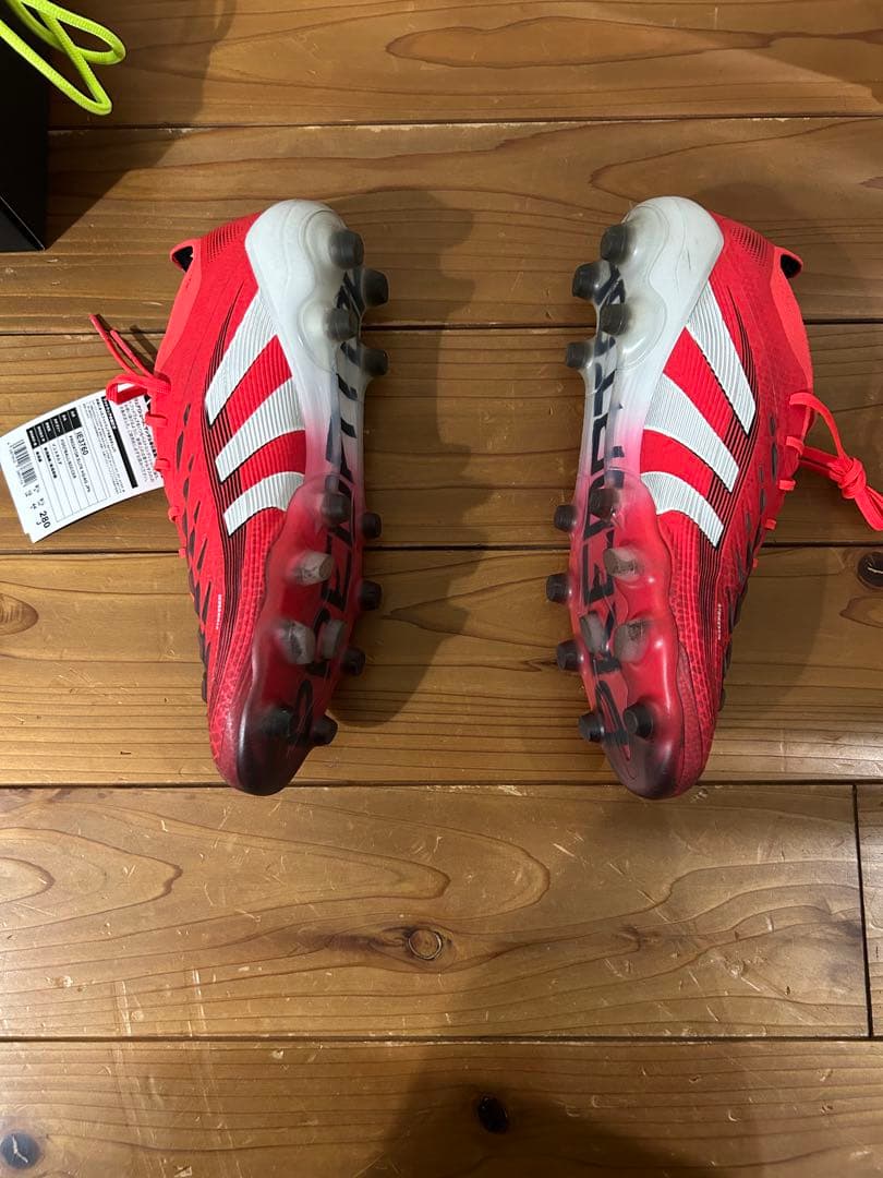 adidas プレデター　ELITE HG/AG JAPAN