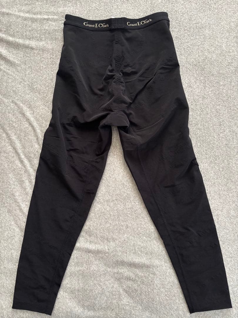 グラントイーワンズ ララグラント ドレナージュスパッツ 64 ブラック 着圧