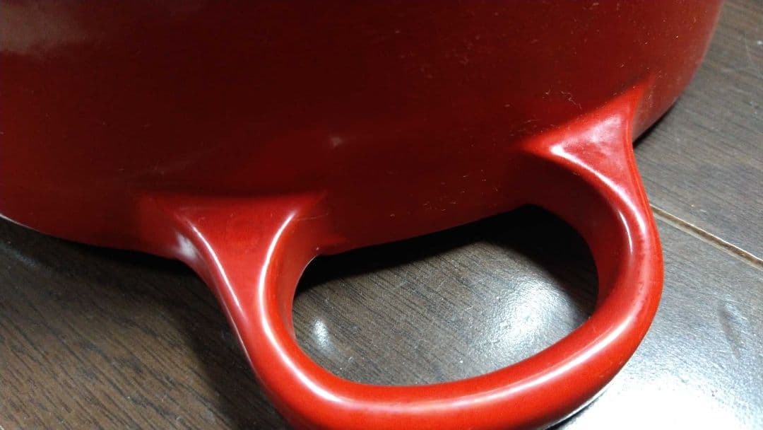 ル・クルーゼ　LE CREUSET レッド 両手鍋 22 cm