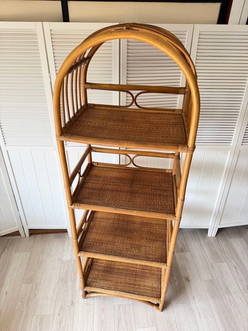 ヴィンテージ ラタンディスプレイラック 付き4段飾り棚 籐家具 収納