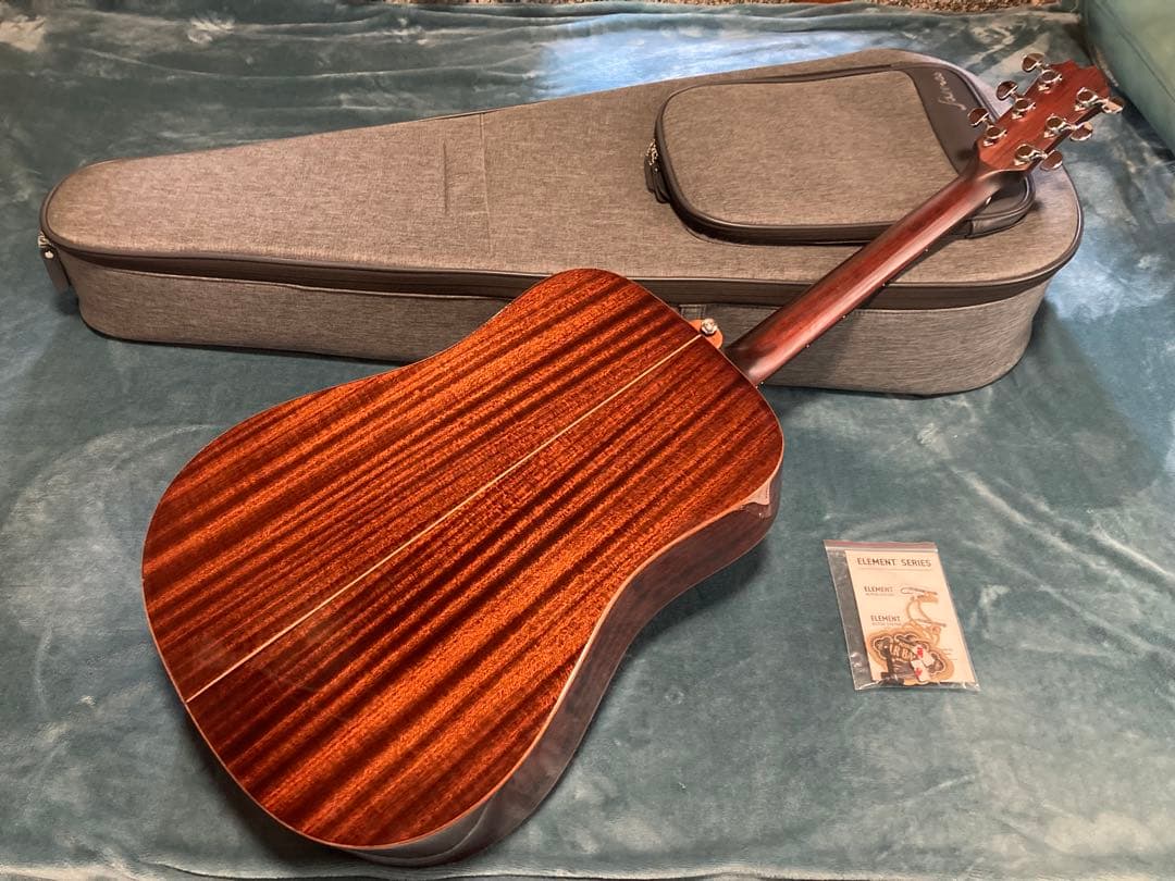 James J-900/L NAT ジェームスエレアコギター