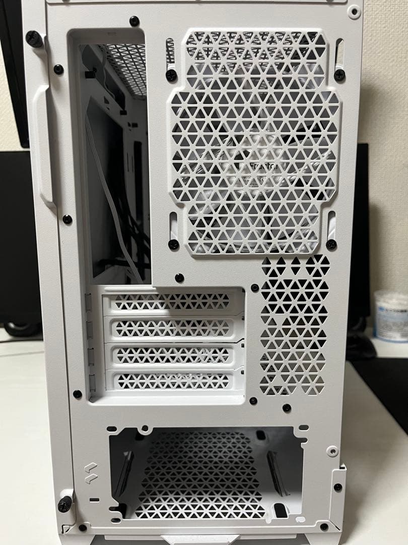 Fractal Design pop mini air USB-C付き