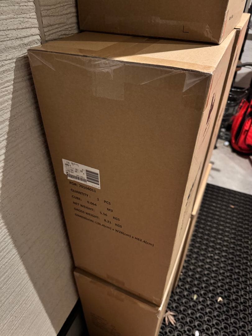 ②Shark コードレススティック掃除機 LC751JLV