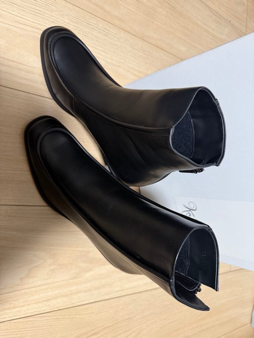 銀座かねまつ　ショートブーツ 7cmヒール