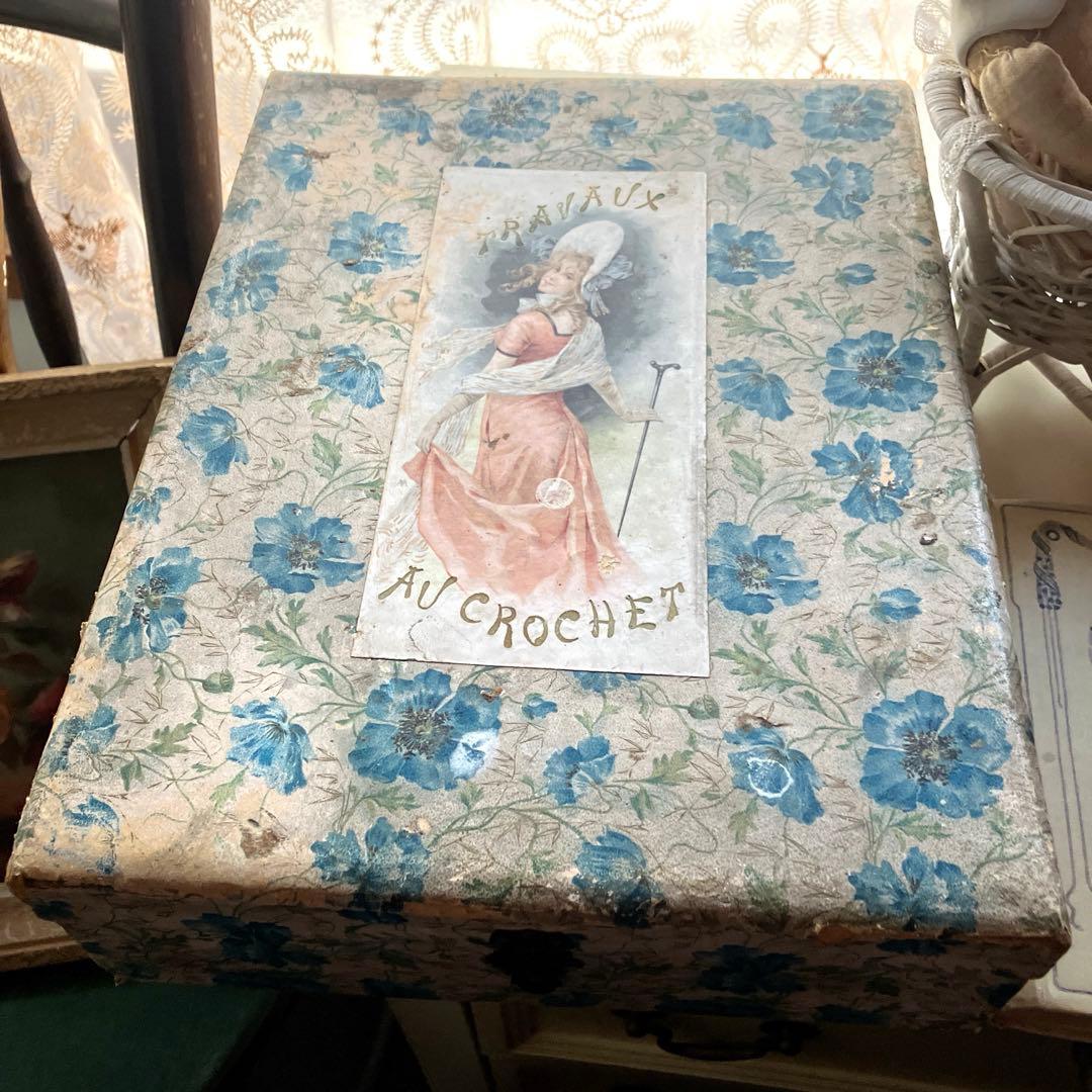 Travaux au Crochet フランスアンティークボックス　ミニョネット