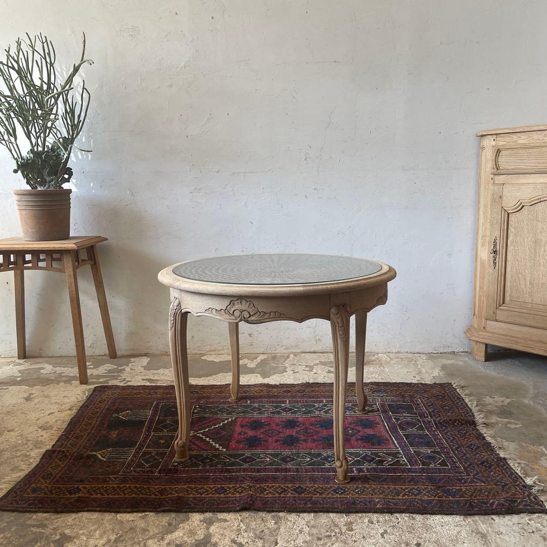 年末・年始SALE ビンテージ　ガラスラウンドコーヒーテーブル　猫脚　剥離