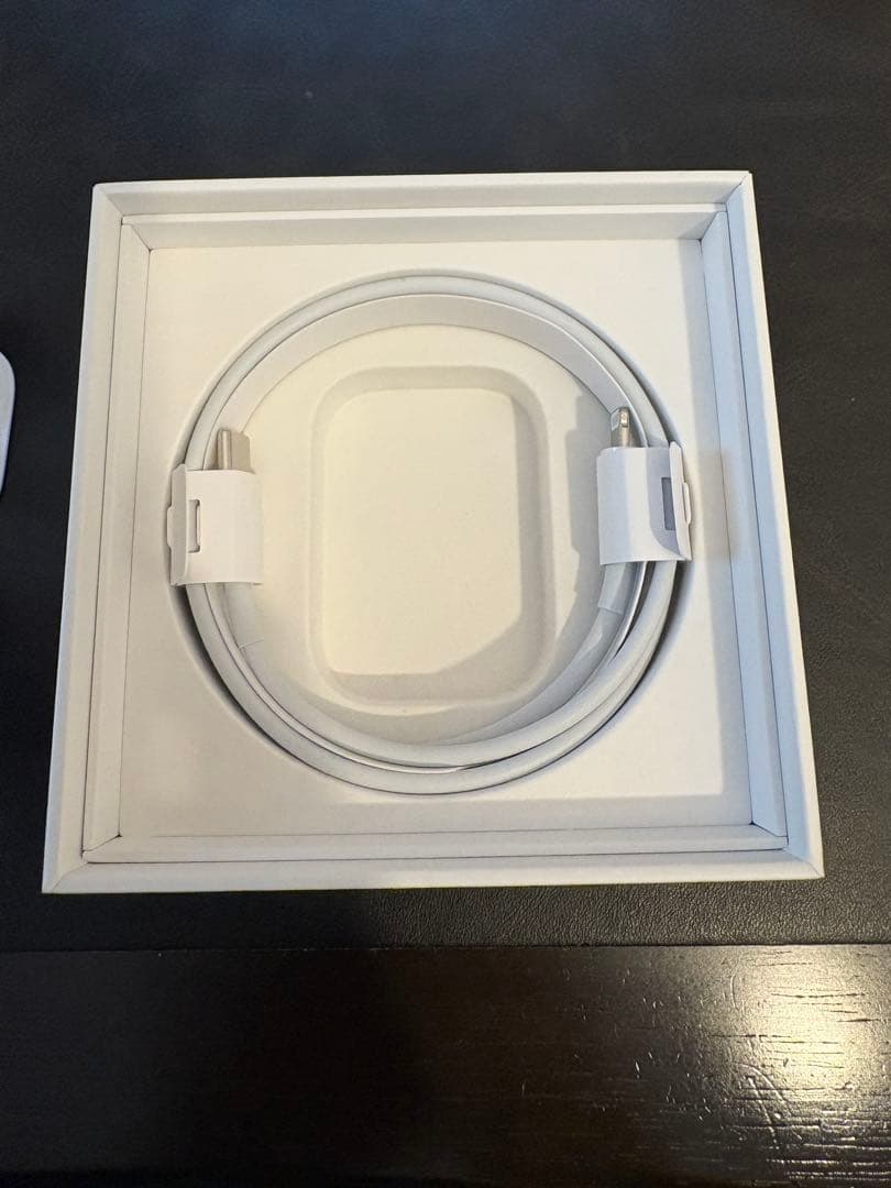 【総額6万】AirPods Pro2 本体+belkin充電器+レザーケース付き