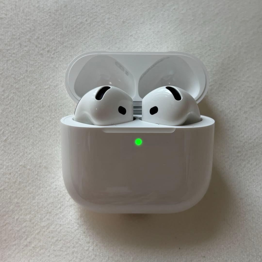 AirPods 4 MXP63J/A 第4世代　ノイズキャンセリング非搭載