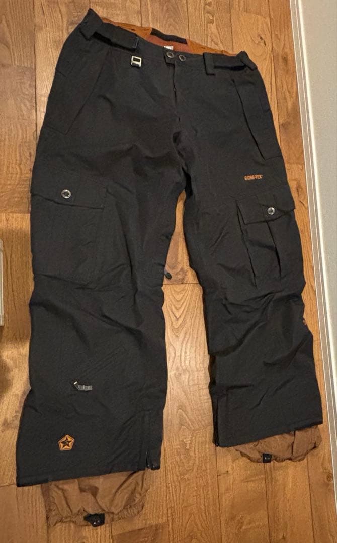 【SESSIONS】≪GORE-TEX≫ スノボウェア　セット上下　スキーウェア