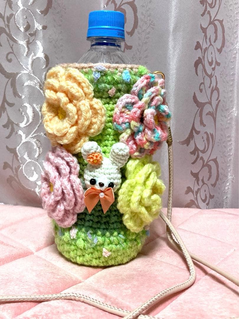 ♥️手編み♥️ハンドメイド♥️お花いっぱいバッグ♥️お花いっぱいペットボトルカバー♥️