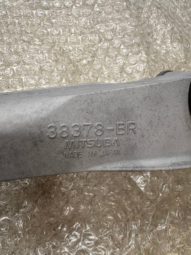 レガシィbp5 ツーリングワゴン　フロントワイパーモーター