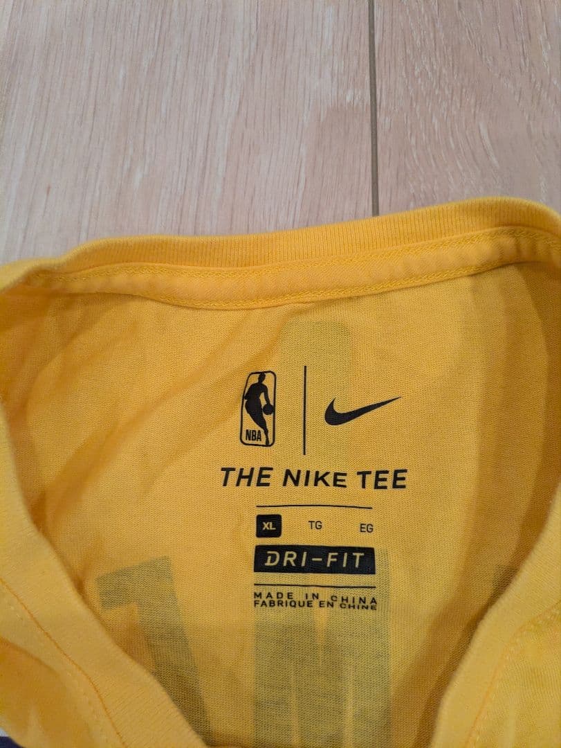 ナイキ　ニューエラ　レイカーズ　パーカー　タンクトップ　Tシャツ