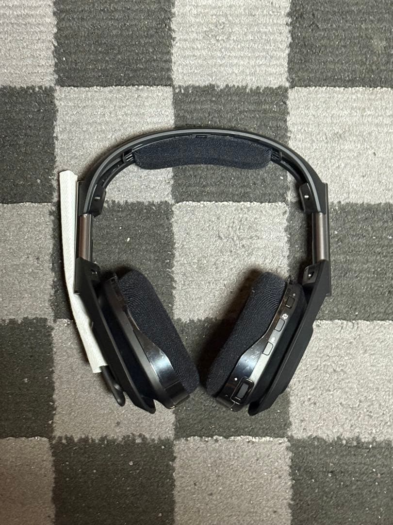 新品同様 ロジクールG ASTRO A50 X LIGHTSPEED