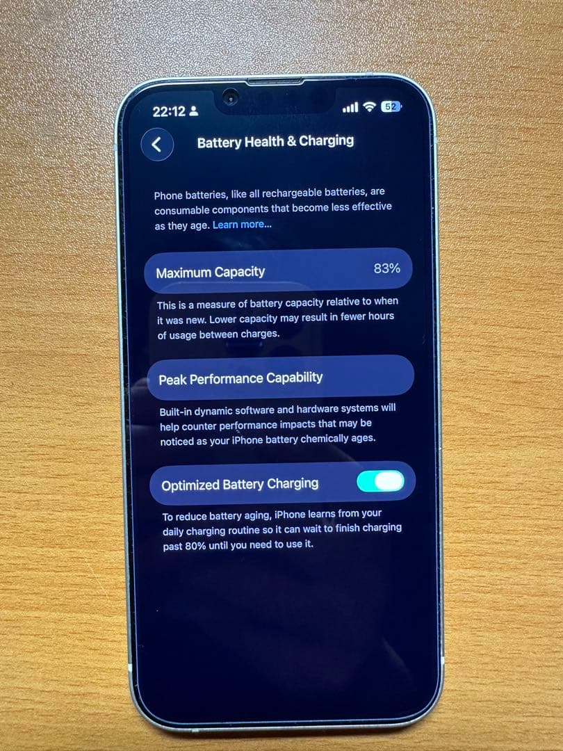 美品 Apple iPhone 14 - スターライト - 128GB