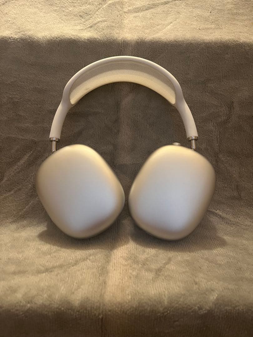 AirPodsMAX シルバー