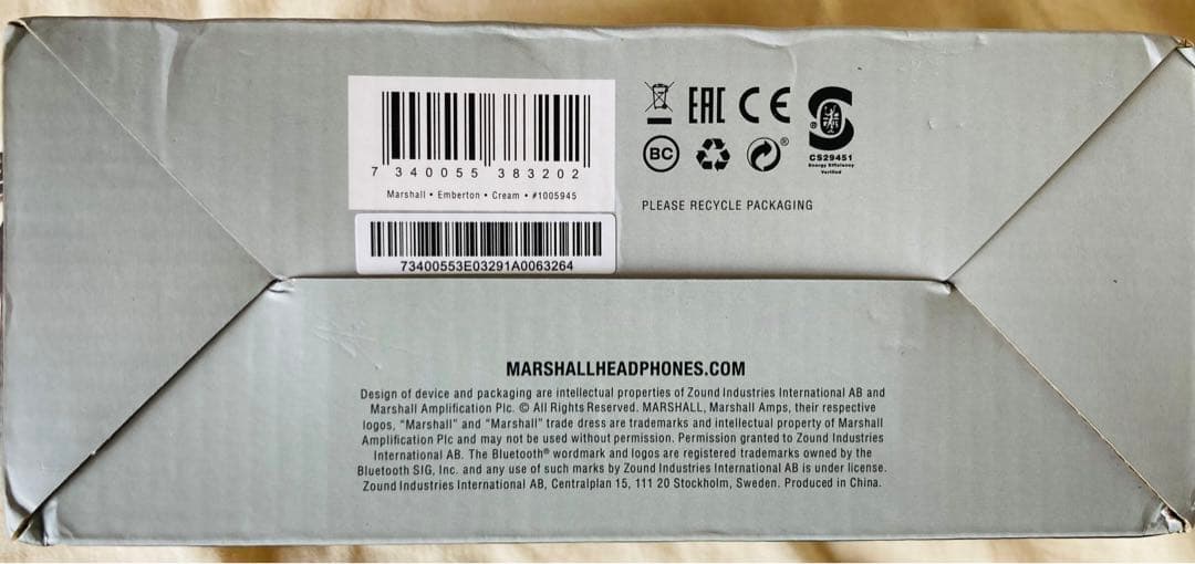 うしろ　Marshall EMBERTON ポータブルスピーカー　クリーム