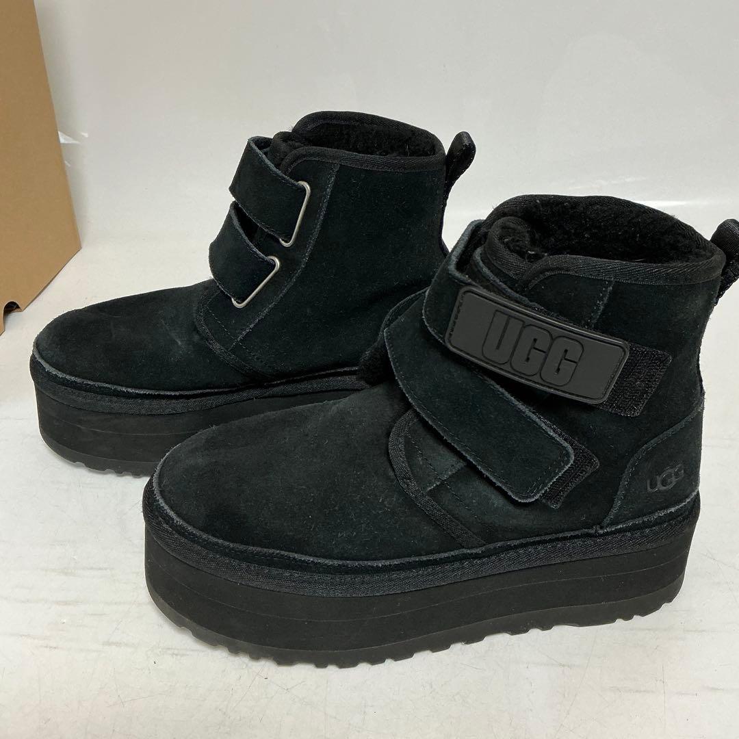 UGG ニューメル チャッカブーツ　プラットフォーム ムートンブーツ 厚底