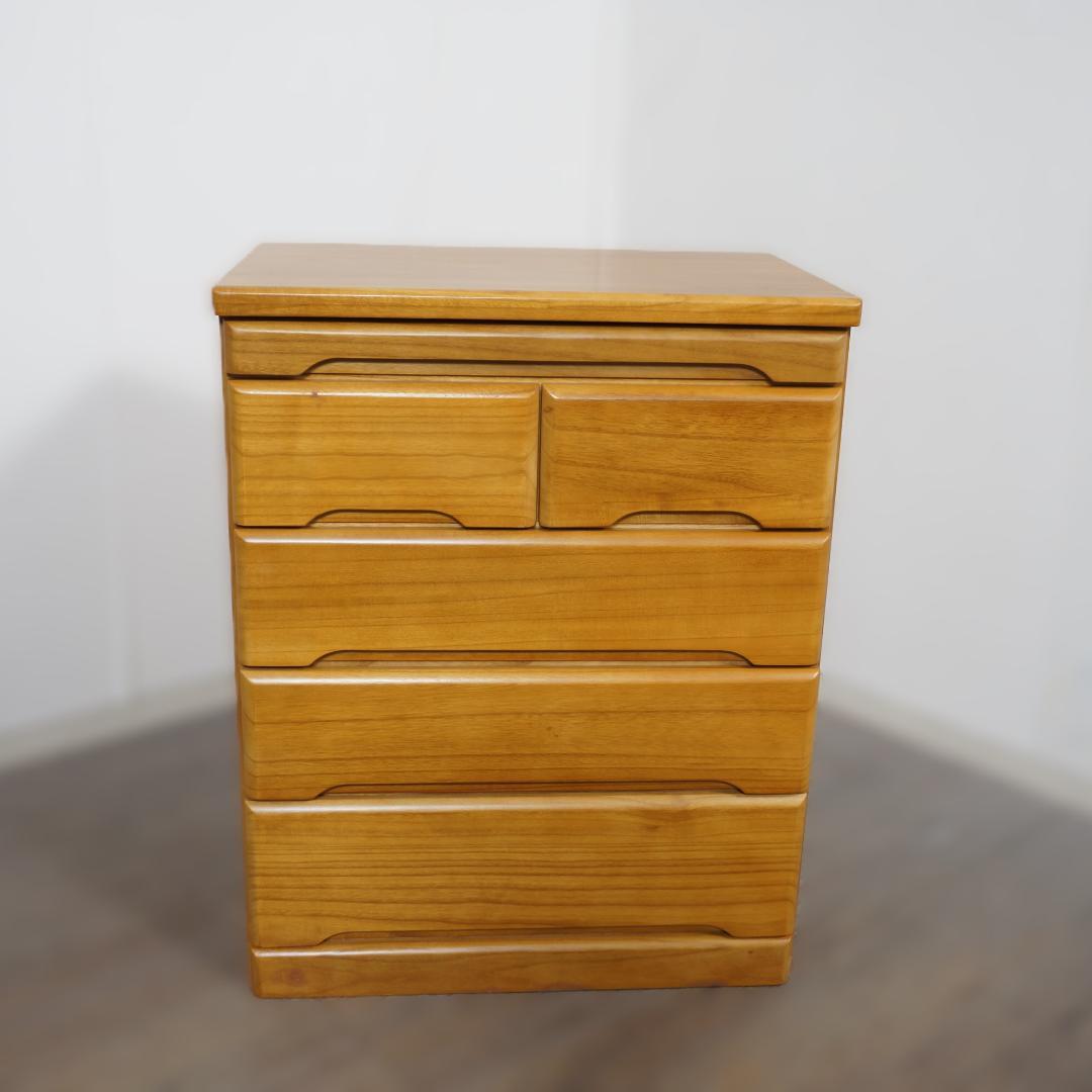 【新品】モダンな仏壇チェスト　リビングにも置ける　 アウトレット