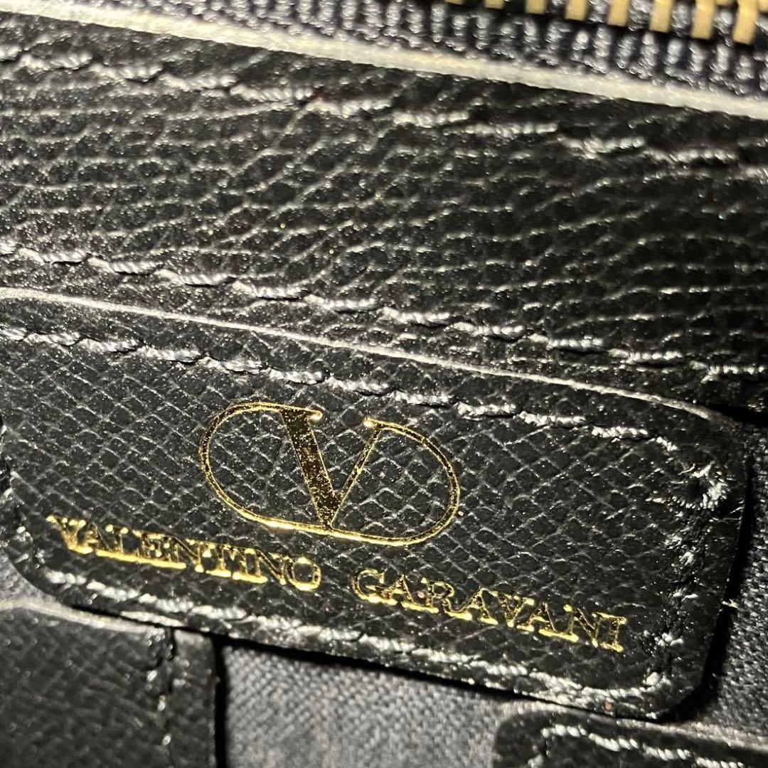 【極美品】VALENTINO GARAVANI ビジネスバッグ ブラック