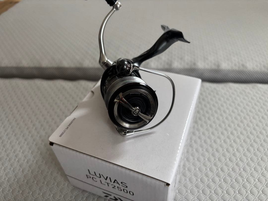 リール DAIWA 24LUVIAS PC LT2500
