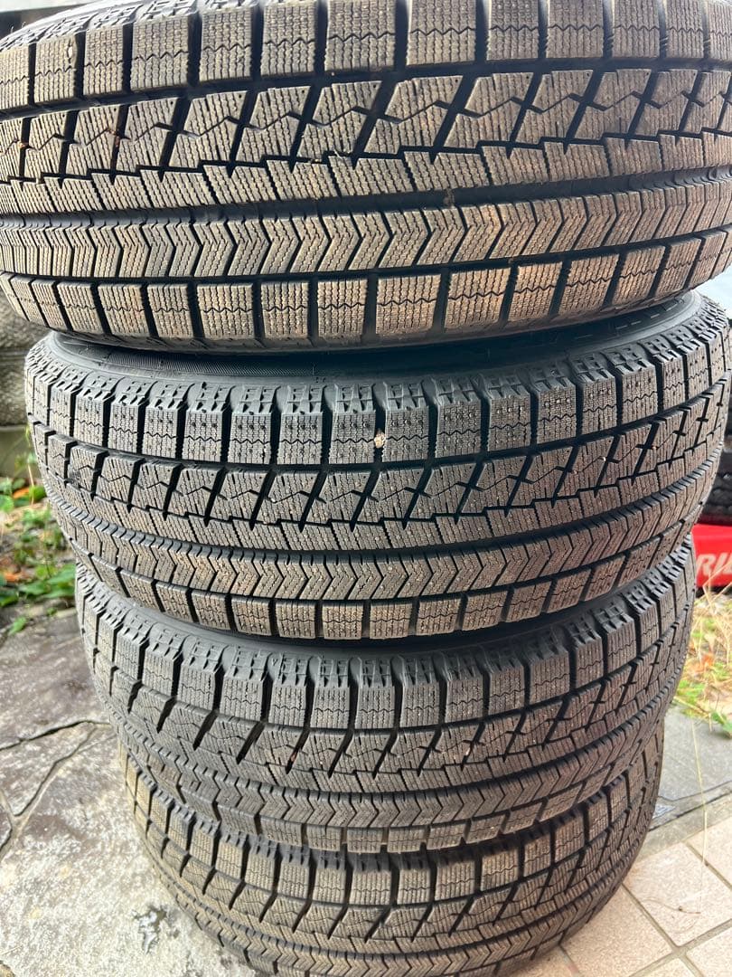 バリ溝!!195/65R15 ブリヂストン　VRX ノア ヴォクシー セレナ