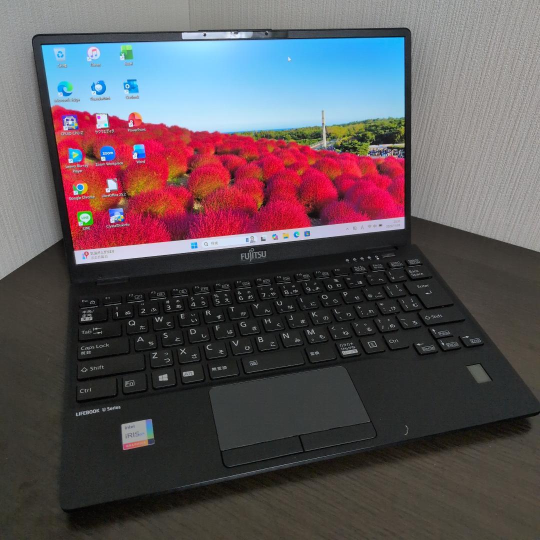 【第１１世代Corei7：薄型モバイル】富士通／U9311F／16G／512G