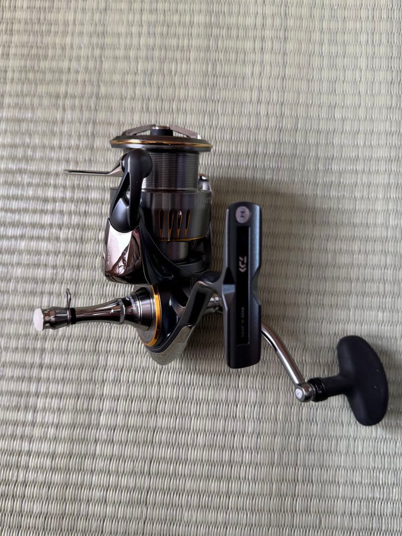 【新品未使用】23 エアリティ LT4000-XH ➕ リール スタンド