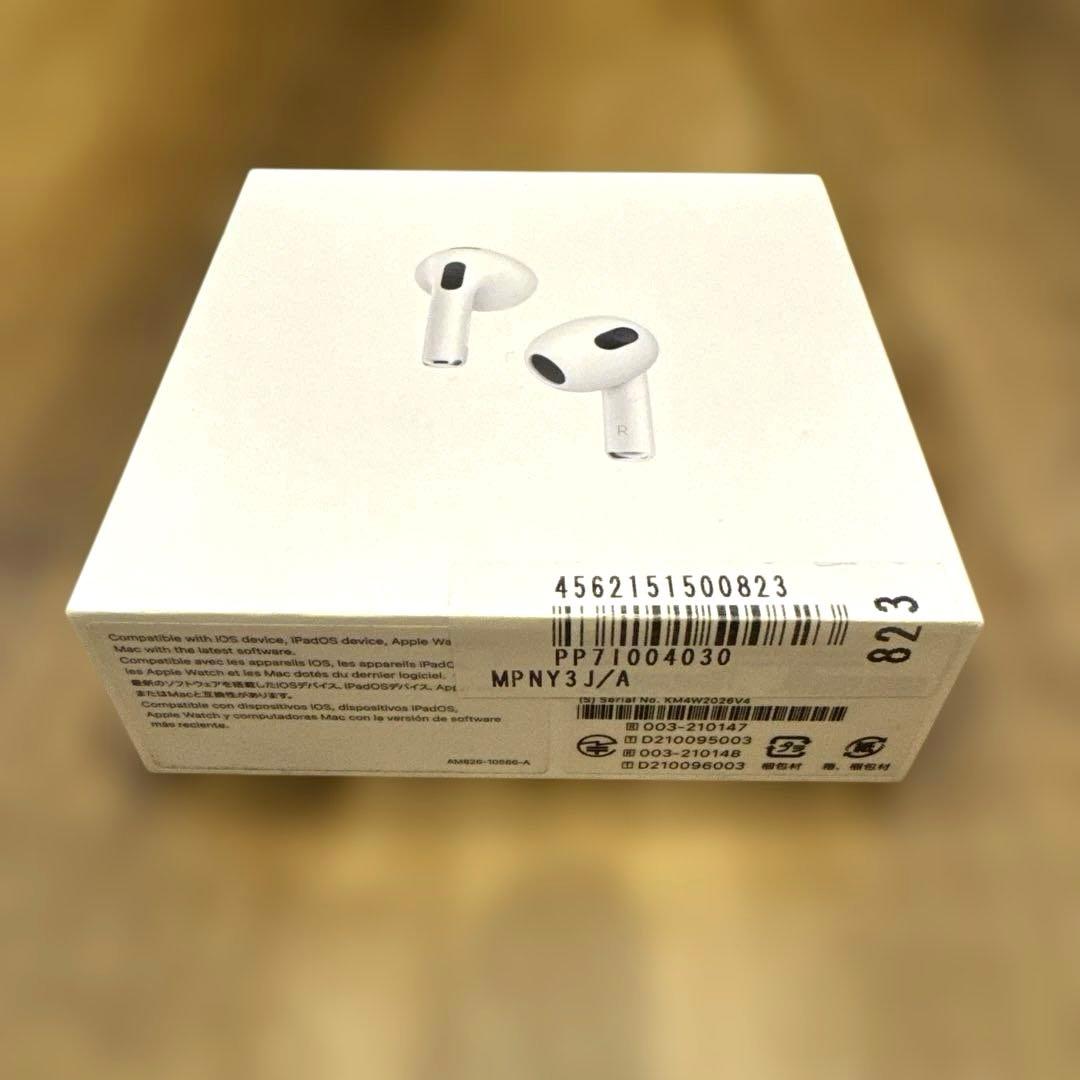 AirPods MPNY3J/A 第3世代