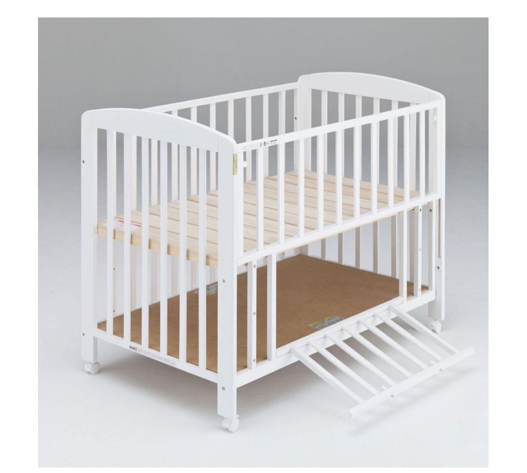 ⭐︎除菌拭き済み美品⭐︎KATOJIベビーベッド　立ちベッド　シンプルコンフォートF