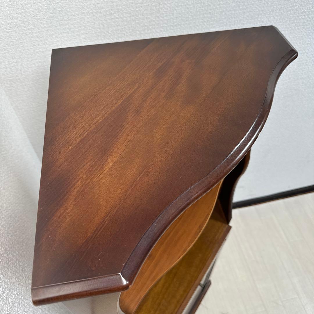 カリモク コロニアル コーナー 飾り棚 キャビネット 電話台 花台 i1※