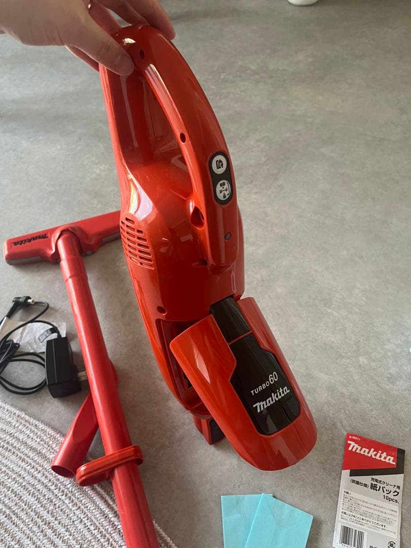 makita マキタ ターボ60 CL113FDW オレンジ 充電式クリーナー