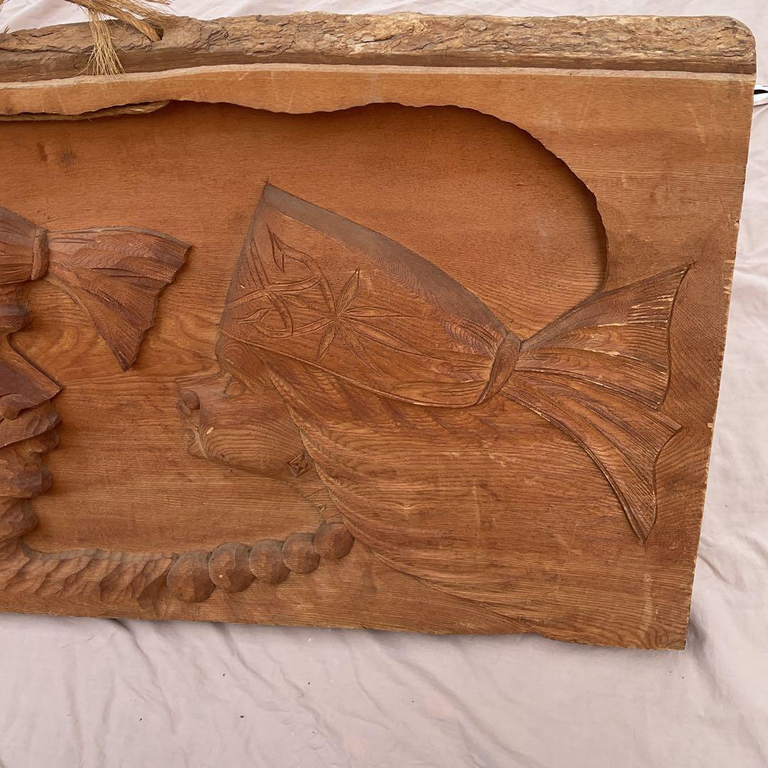 特大　アイヌ木彫り額　　(即購入可能)