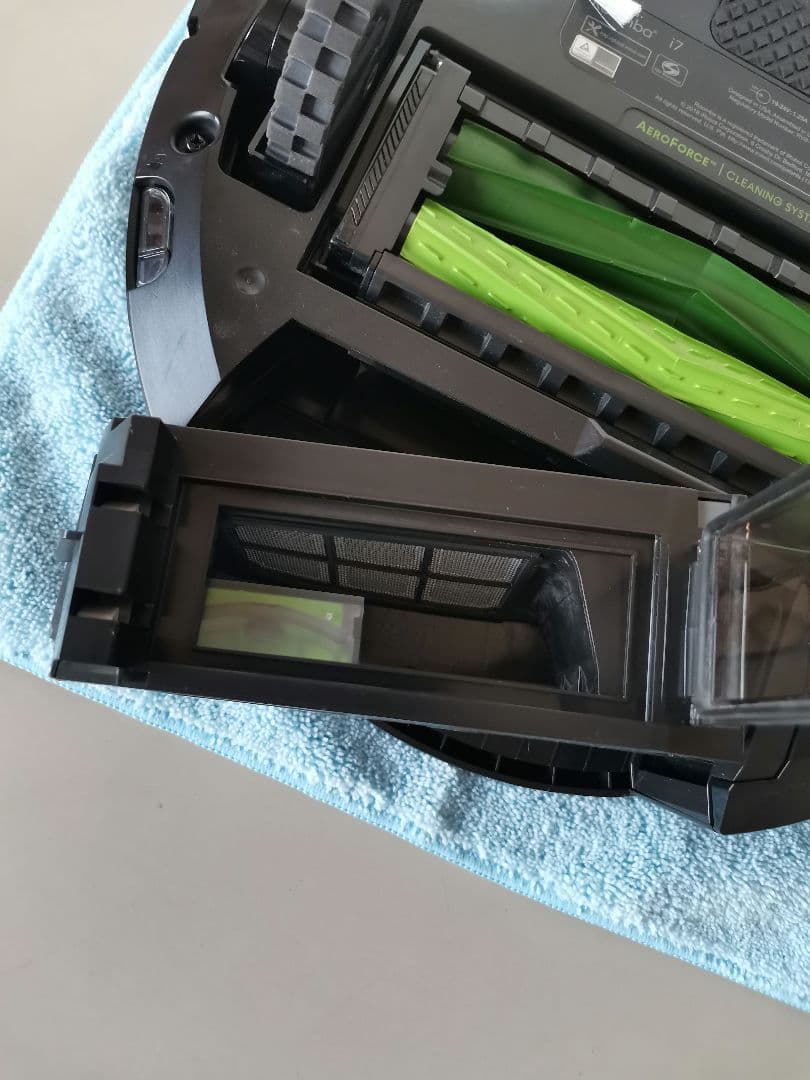 iRobot ロボット掃除機 ルンバ i7+ クリーンベース 自動ゴミ収集機付き