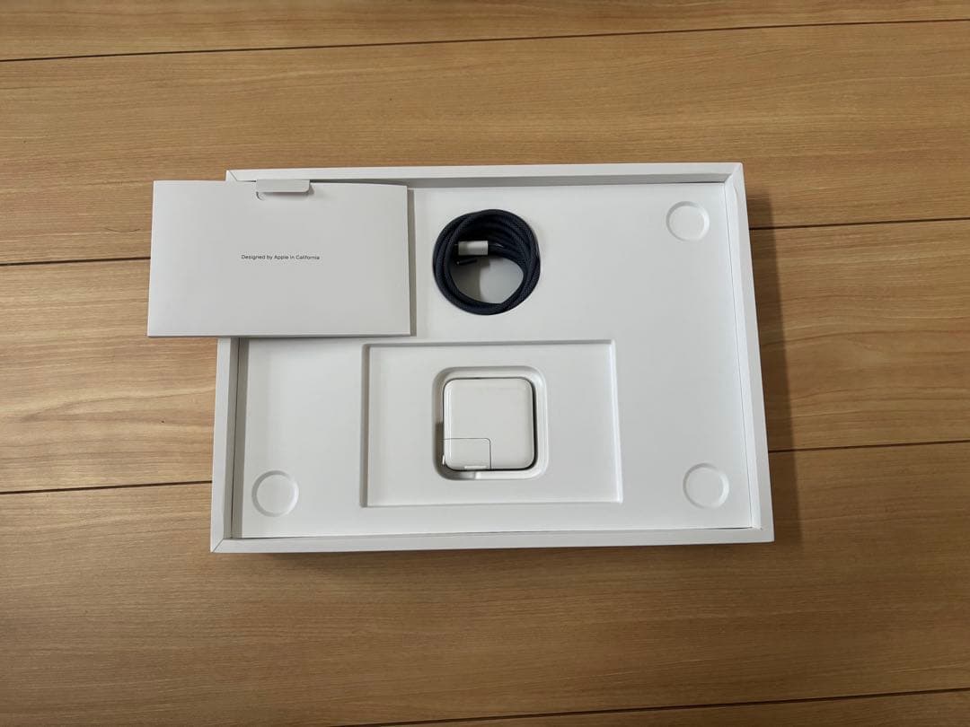 MacBook Air 2022 ミッドナイト/ケース付き