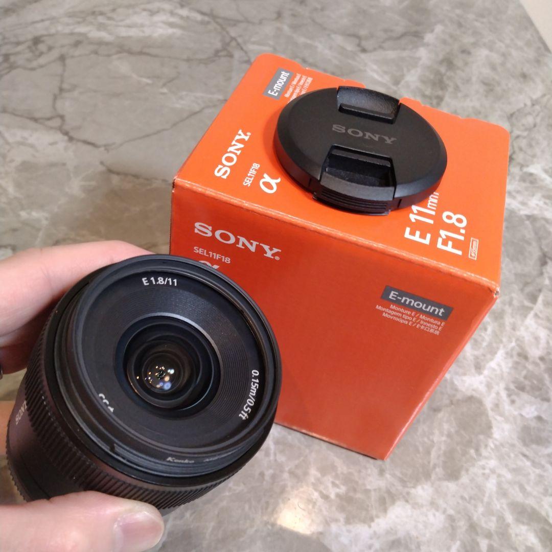 SONY E 11mm F1.8 Eマウントレンズ