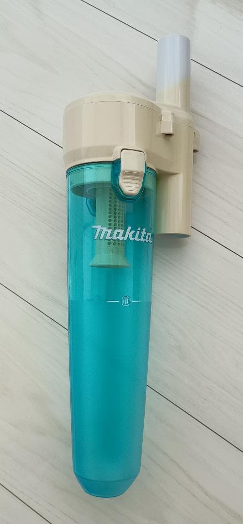 【中古】マキタ CL181FD 充電式クリーナーとサイクロンアタッチメント