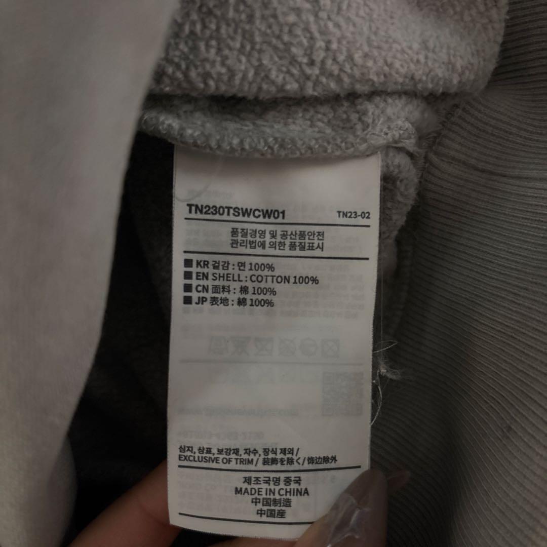 f*u様 【美品.⋆⟡】thisisneverthat 刺繍 トレーナー スウェ