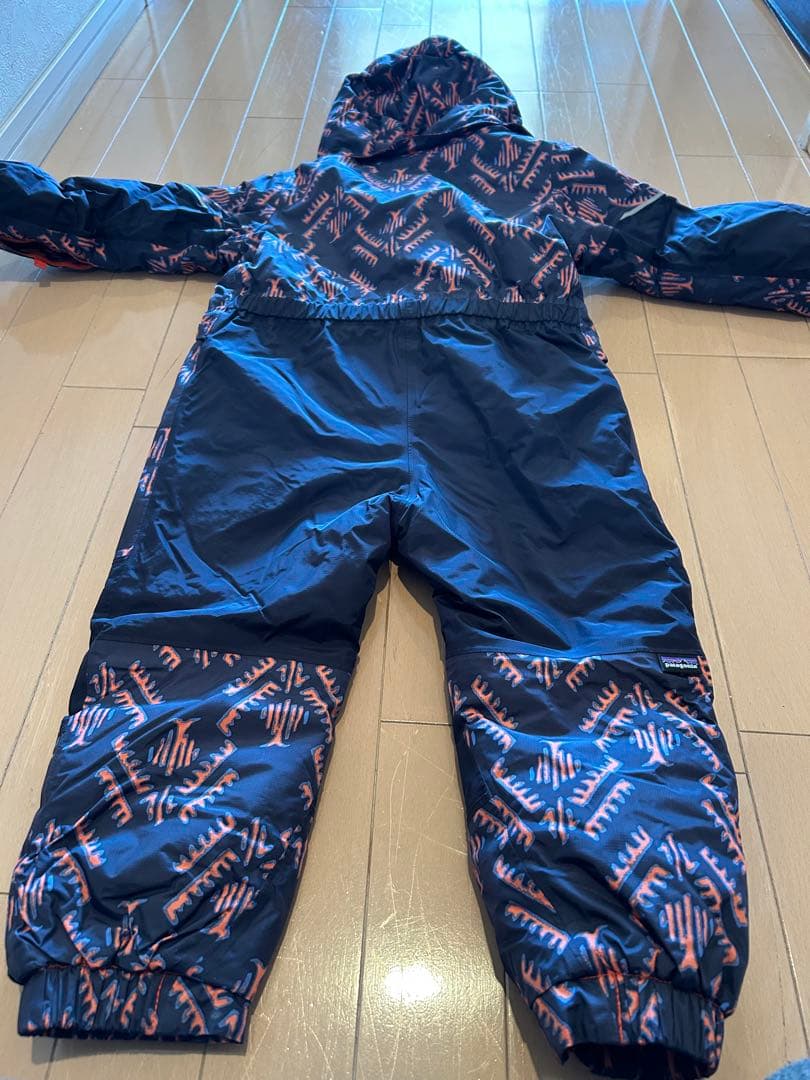 美品　patagonia ベビースノーパイルワンピース　つなぎ　オールインワン