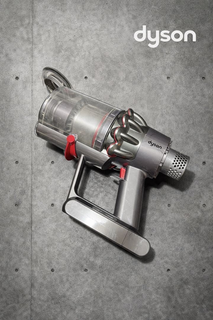 【動作品】ダイソン　SV12コードレスクリーナー