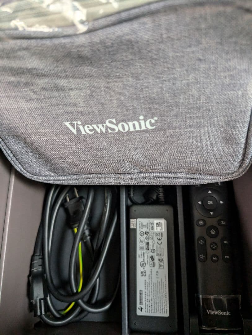 ViewSonic M2e ポータブルLEDプロジェクター 本体