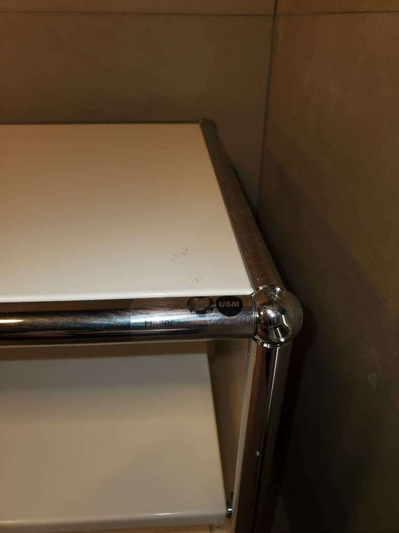 送料込！値引き！USMハラー　TVボード　ピュアホワイト