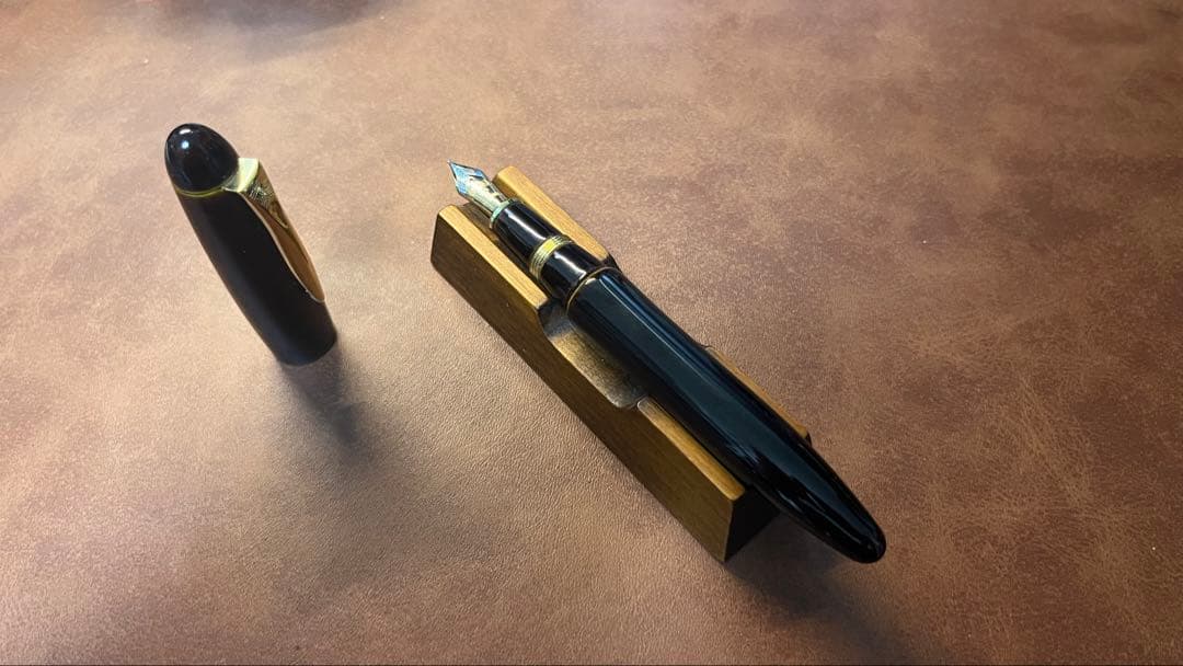 プラチナ万年筆 出雲 漆溜塗 中字